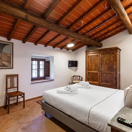 Курортный комплекс Borgo Antico, Pool, Barberino Del Mugello Барберино-ди- Муджелло