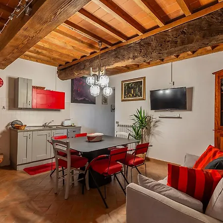 Borgo Antico, Pool, Barberino Del Mugello Курортный комплекс